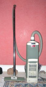 Electrolux model ZC 90 LUXOMATIC | VacuumLand – Vintage & Modern
